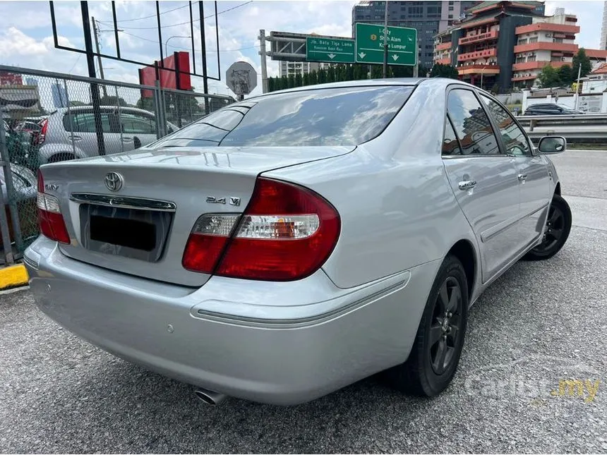2003 Toyota Camry V Sedan