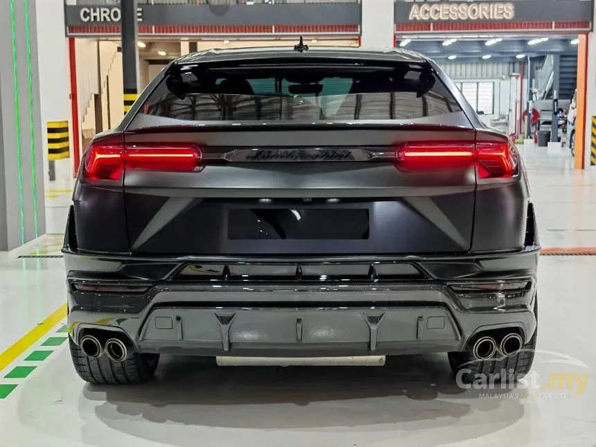 2023 Lamborghini Urus Performante SUV