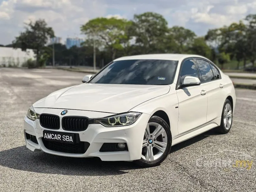 2013 BMW 320i Sport Line Sedan