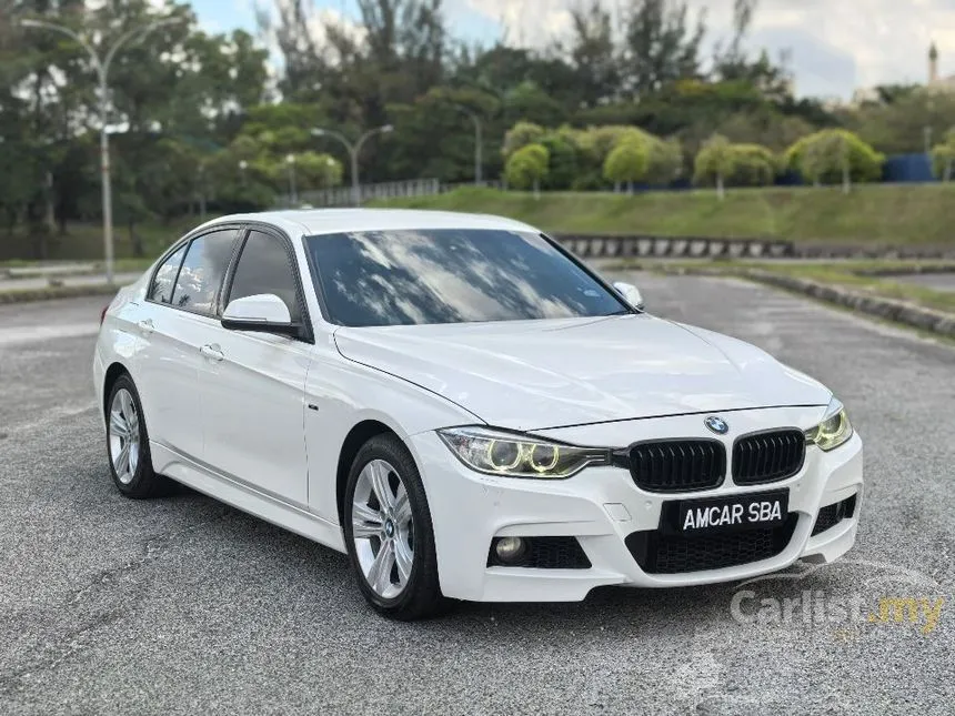 2013 BMW 320i Sport Line Sedan