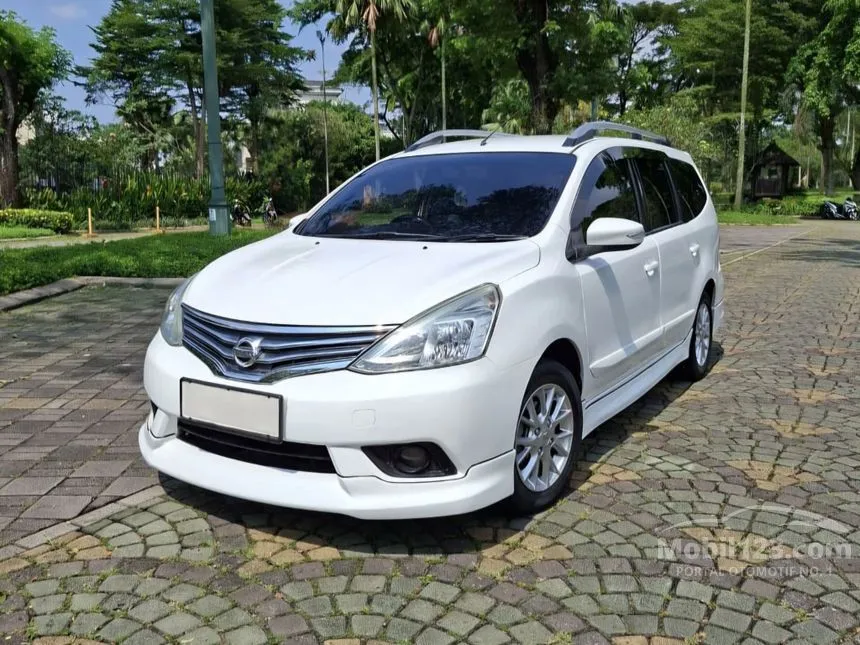 2014 Nissan Grand Livina Highway Star MPV