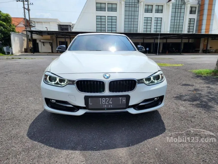 2013 BMW 320i Sport Sedan