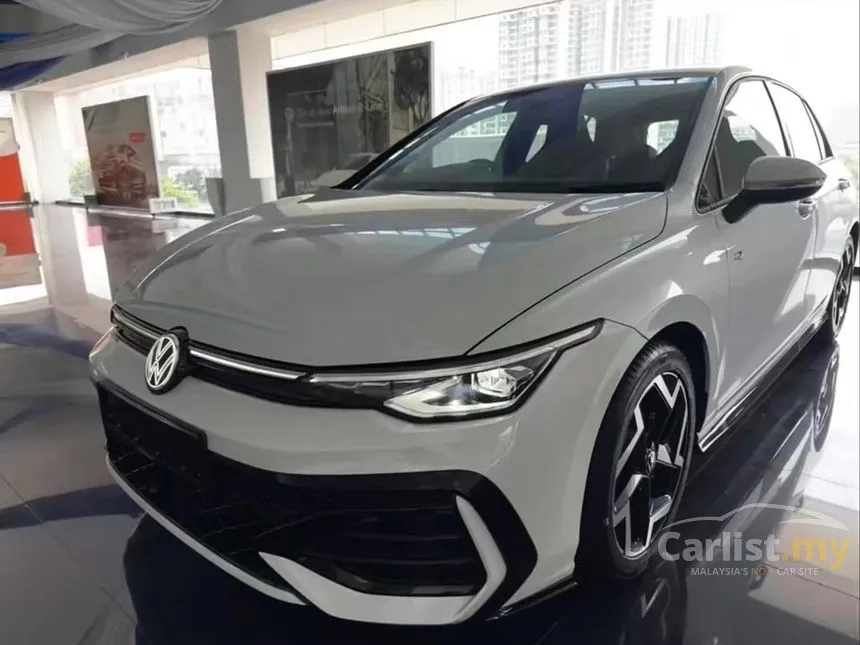 2026 Volkswagen Golf eTSI R-Line Hatchback
