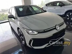 2026 Volkswagen Golf 1.5 eTSI R-Line Hatchback