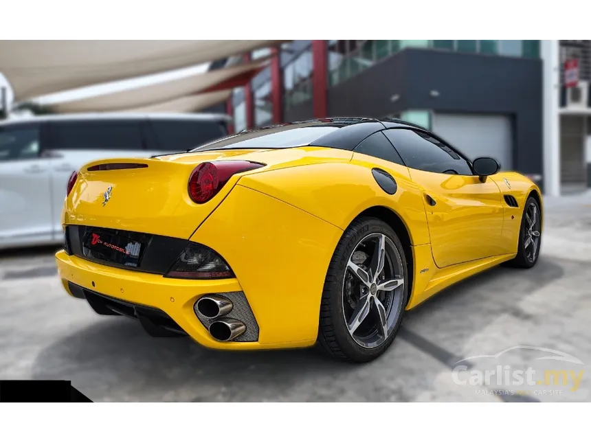 2013 Ferrari California Convertible