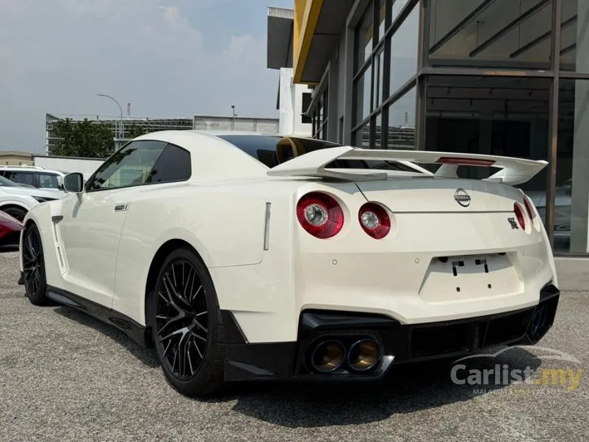 2023 Nissan GT-R Coupe