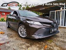 ( TRUE YEAR MADE 2019 ) Toyota Camry 2.5 V (A) ONE OWNER , FULL SERVICE RECORD , UNDER WARRANTY LIKE NEW