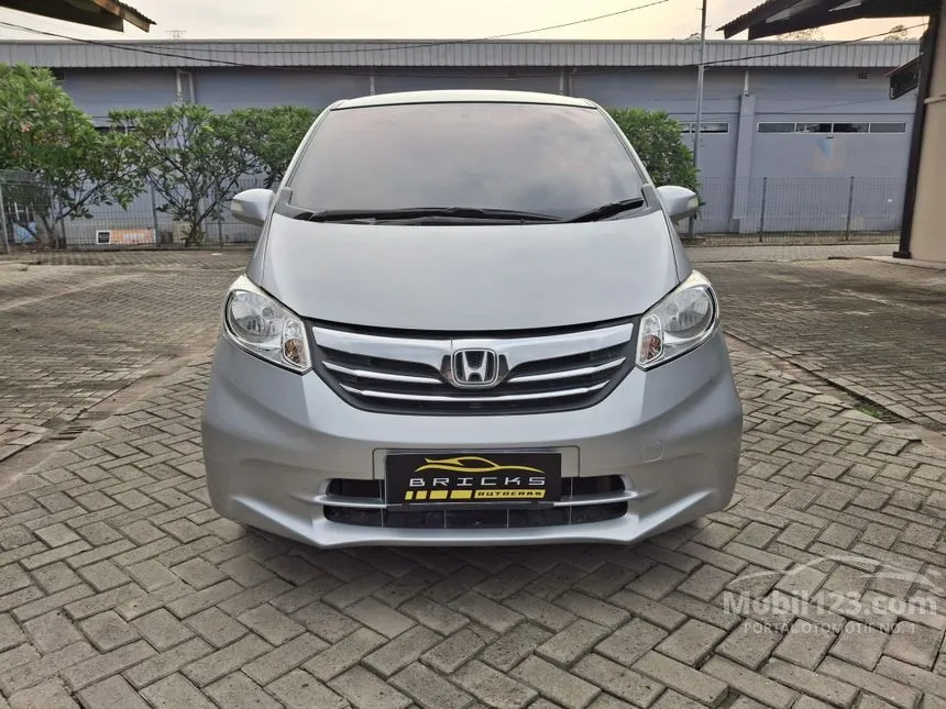 Jual Mobil Honda Freed 2013 A 1.5 di DKI Jakarta Automatic MPV Silver Rp 148.000.000