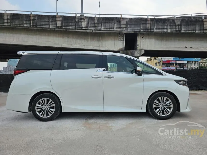 2023 Toyota Alphard Z MPV