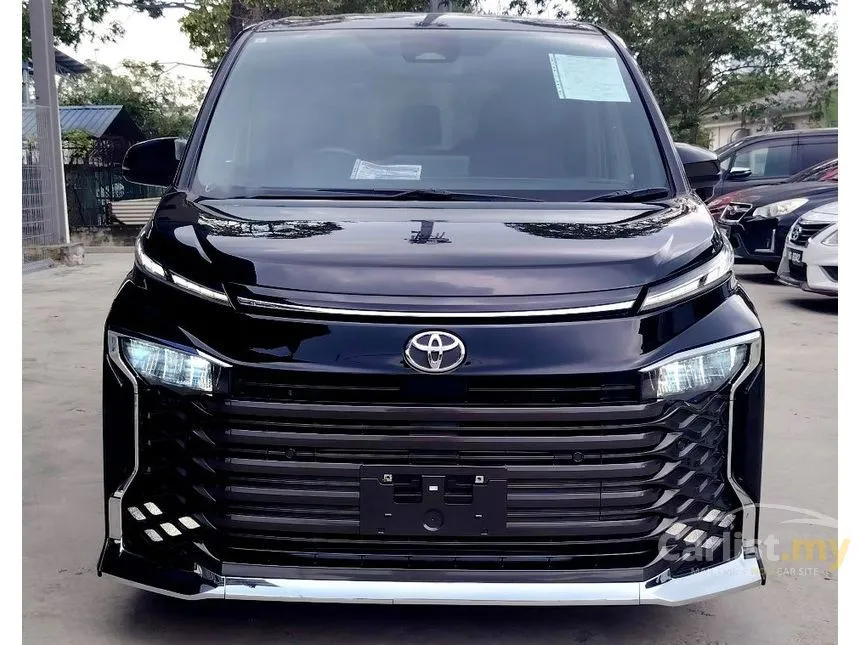 2023 Toyota Voxy S-Z MPV