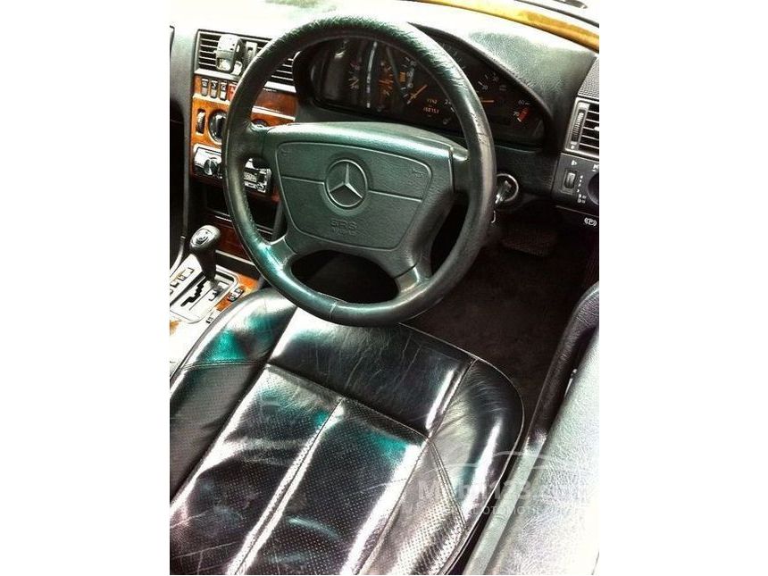 1995 Mercedes-Benz C200 2.0 Automatic Sedan