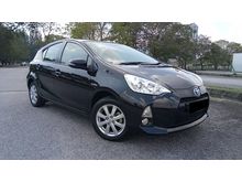 2014 Toyota Prius C 1.5 Hybrid Hatchback / LOW MILEAGE / 2019 CARNIVAL LUCKY DRAW