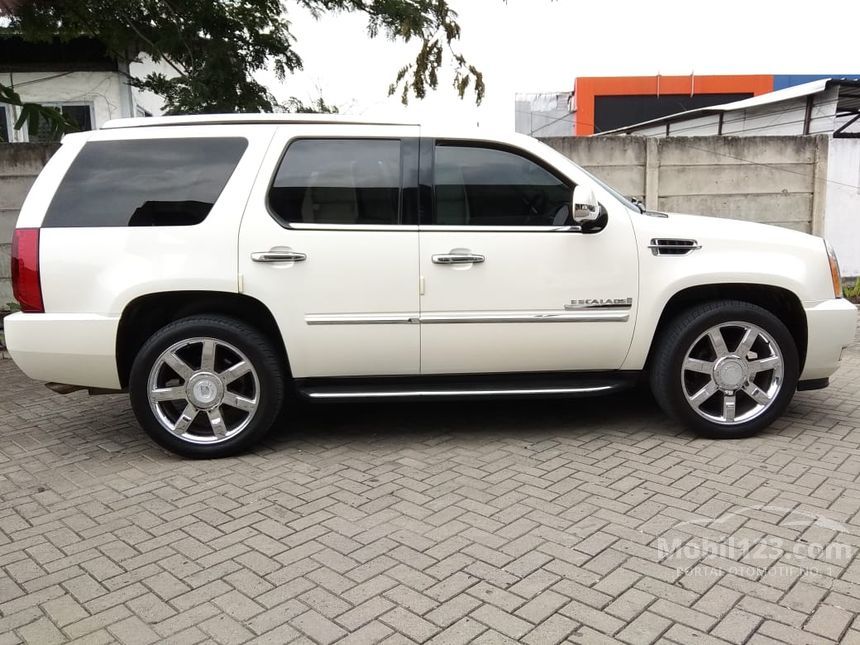 Cadillac escalade gmt900