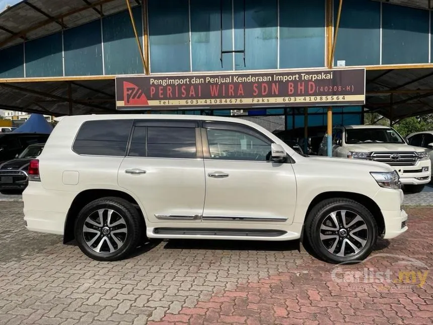Recon 2017 Toyota Land Cruiser 4.6 ZX SUV RECON (JAPAN SPEC 