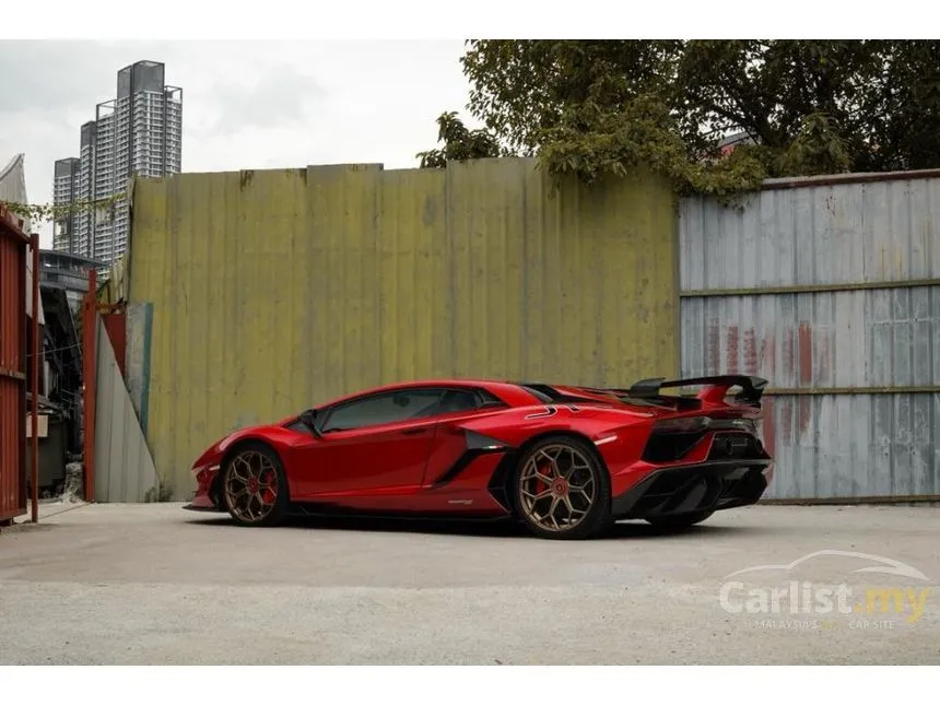 2020 Lamborghini Aventador SVJ Coupe
