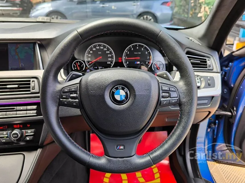 2012 BMW M5 Sedan