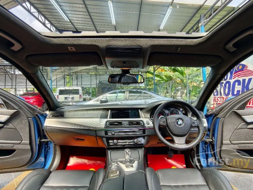 2012 BMW M5 Sedan