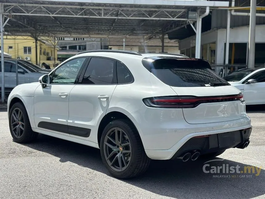 2022 Porsche Macan SUV
