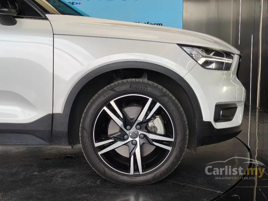 2021 Volvo XC40 Recharge T5 R-Design SUV
