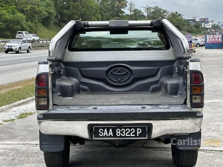 2007 Toyota Hilux G Dual Cab Pickup
