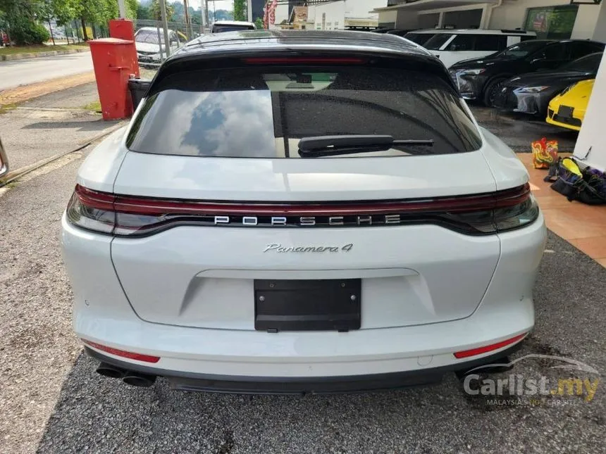 2022 Porsche Panamera Hatchback