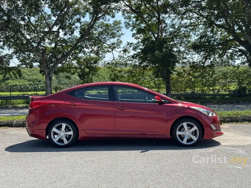 2013 Hyundai Elantra Premium Sedan