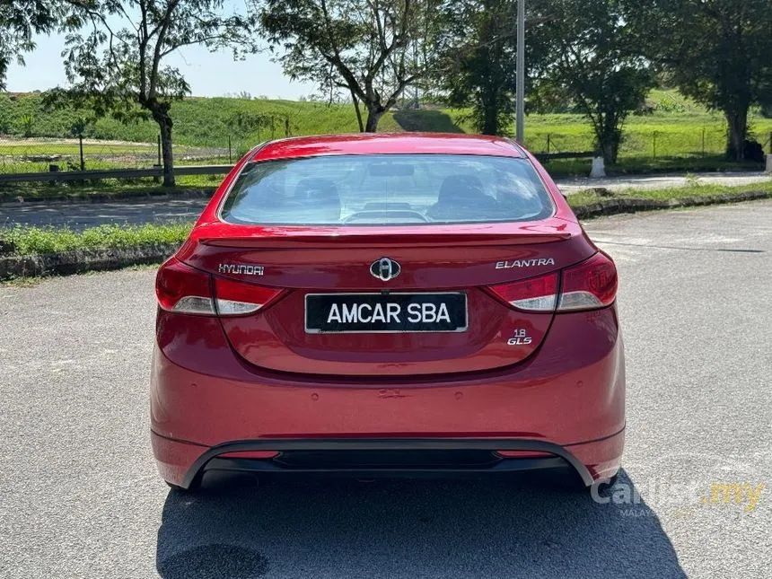 2013 Hyundai Elantra Premium Sedan