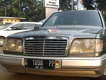 1991 Mercedes-Benz 300E 3.0 W124 Sedan