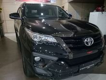 2020 Toyota Fortuner 2,4 TRD SUV