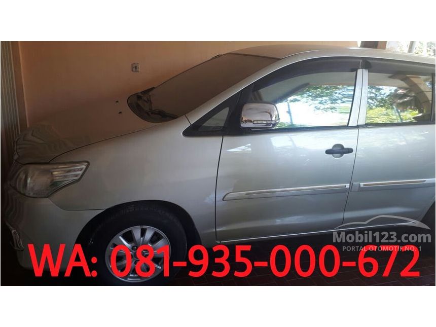 2012 Toyota Kijang Innova E MPV