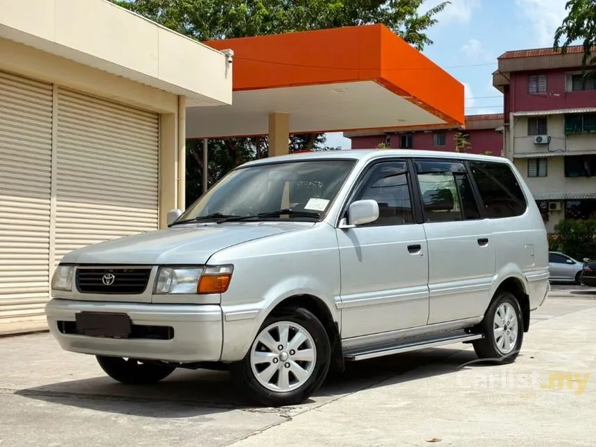 2000 Toyota Unser GLi MPV