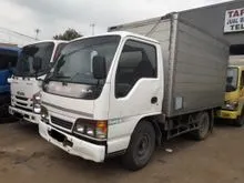 2009 Isuzu Elf 2.8 2.8 Minibus