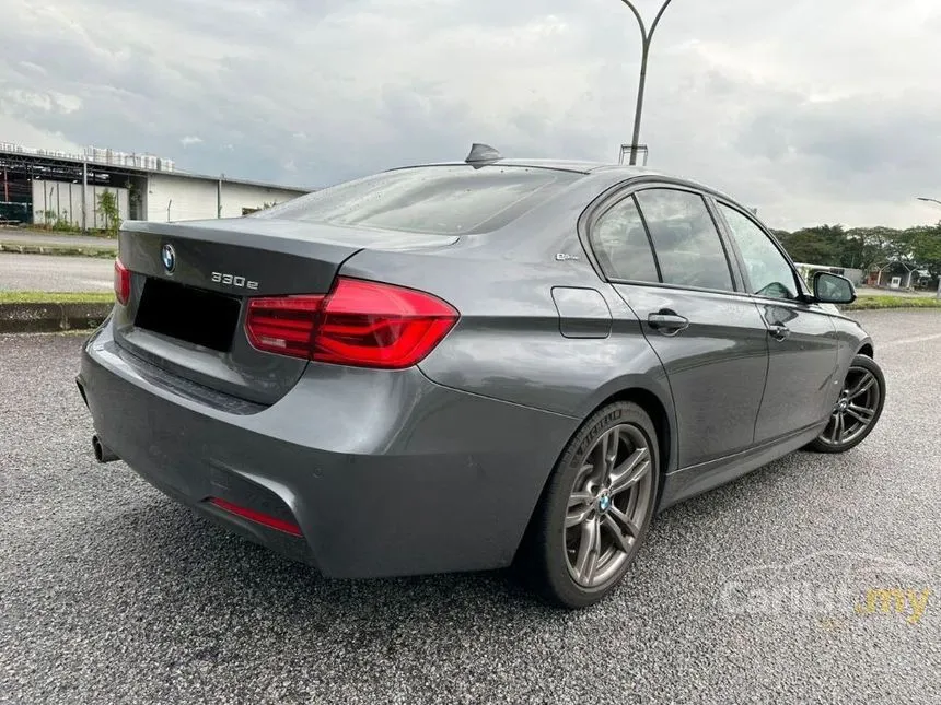 2019 BMW 330e M Sport Sedan