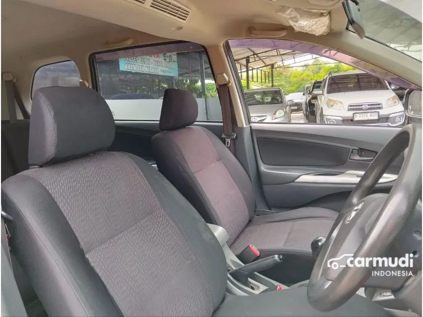 2011 Toyota Avanza Veloz MPV