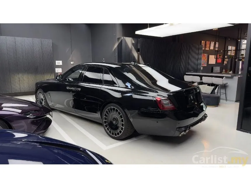 2022 Rolls-Royce Ghost Black Badge Sedan