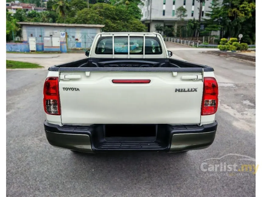 2022 Toyota Hilux Single Cab Pickup