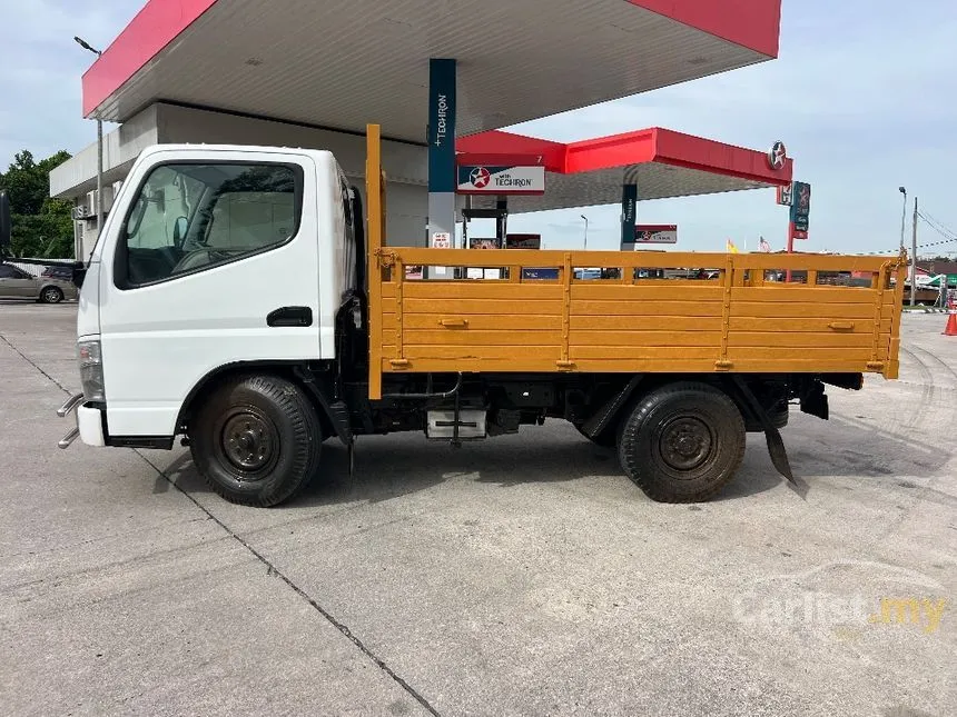 2014 Mitsubishi Fuso canter Lorry
