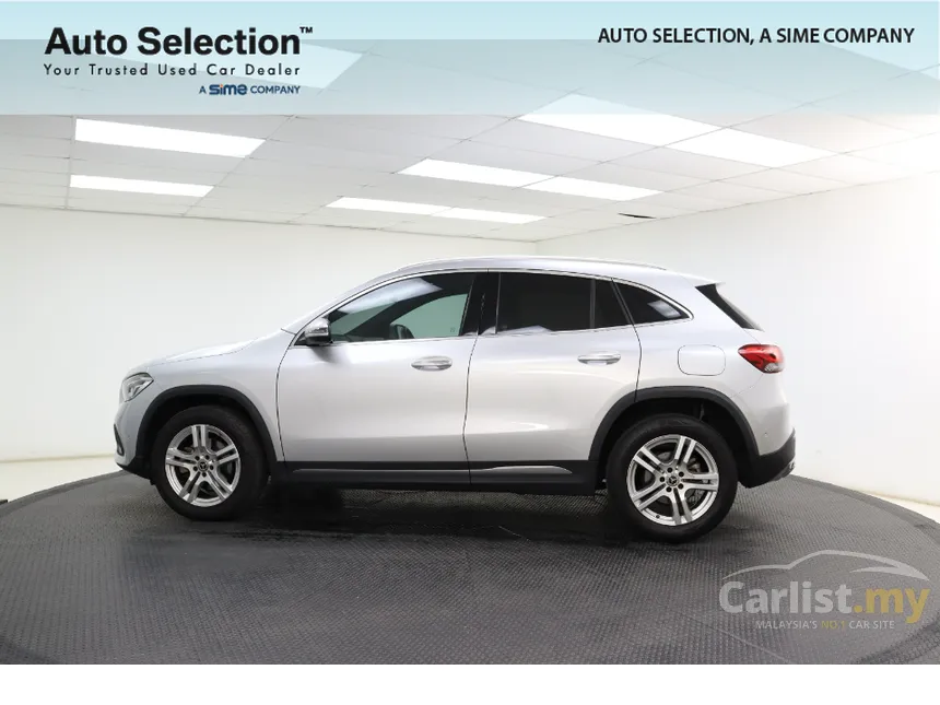 2022 Mercedes-Benz GLA200 Progressive Line SUV