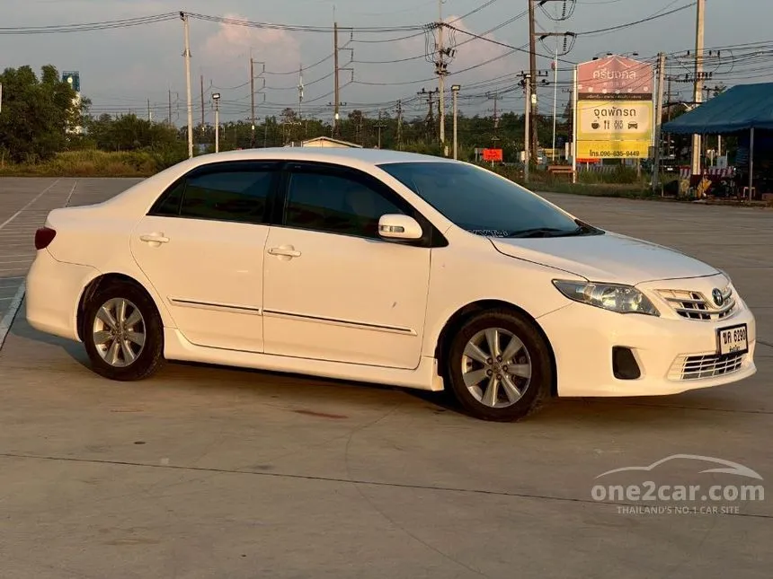 2013 Toyota Corolla Altis E Sedan