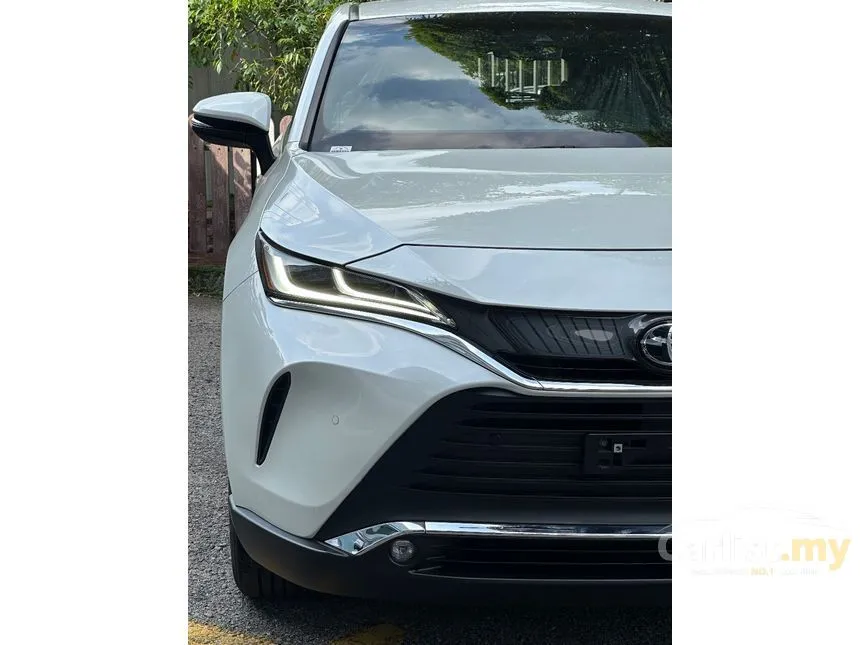 2021 Toyota Harrier Luxury SUV