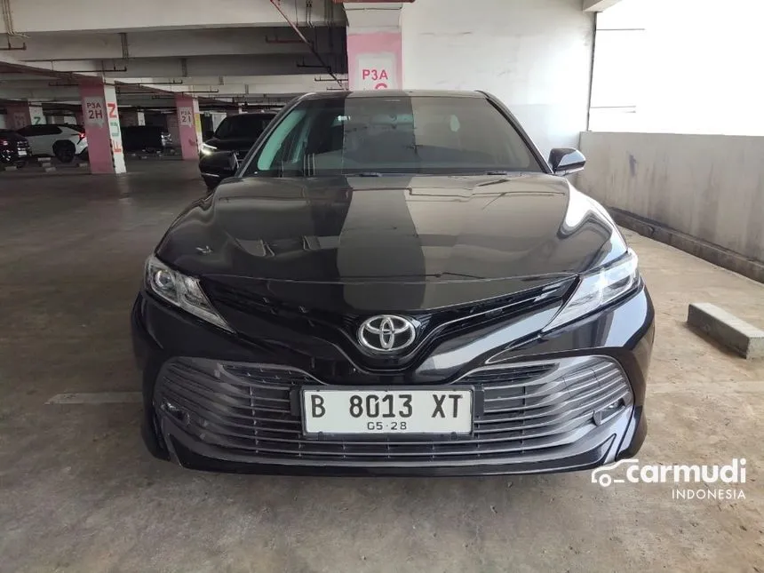 2019 Toyota Camry V Sedan