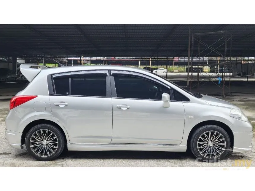 2008 Nissan Latio ST-L Sport Hatchback