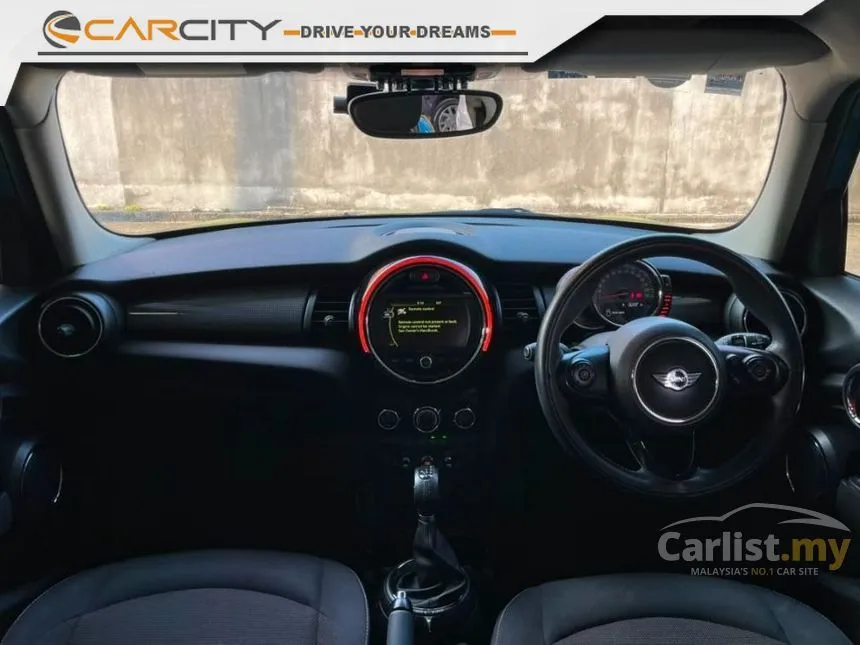 2016 MINI Cooper 5 Door Hatchback
