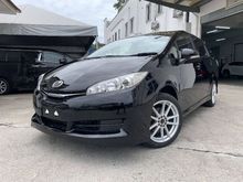 2017 Toyota Wish 1.8 X MPV**SHOWROOM CONDITION**PREMIUM WARRANTY**HIGH TRADE-IN**