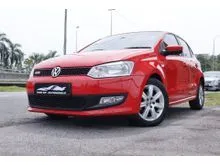 2015 Volkswagen Polo 1.6 Hatchback / FREE WARRANTY / STEERING AUDIO CONTROL / CHILLI RED / LIMITED UNIT / HATCHBACK EASY CITY DRIVING