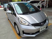 2011 Honda Jazz 1.5 (ปี 08-14) SV i-VTEC Hatchback AT