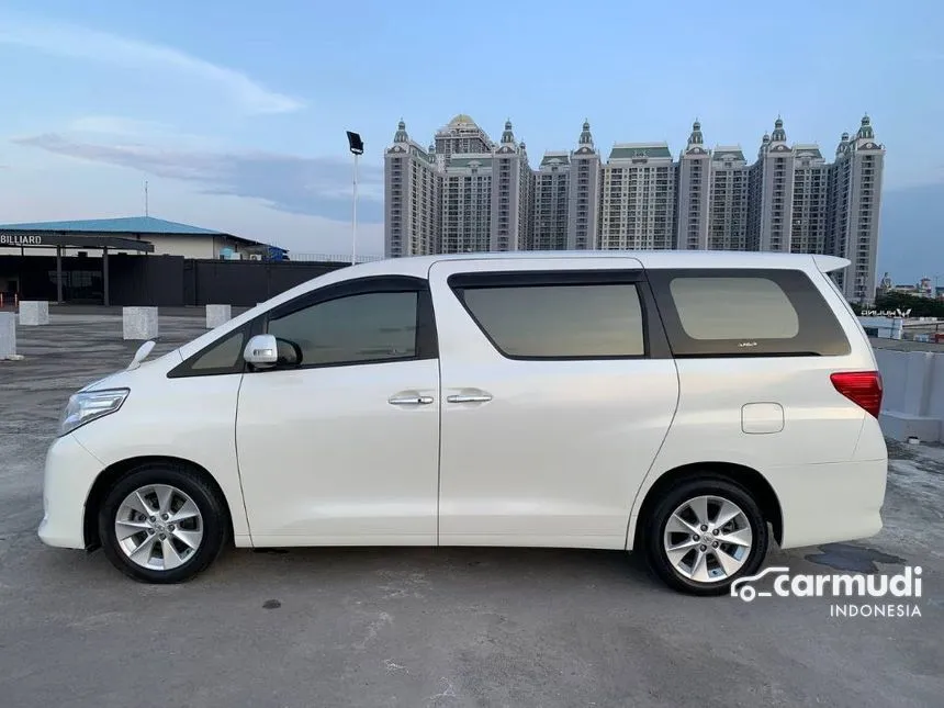 2014 Toyota Alphard G MPV