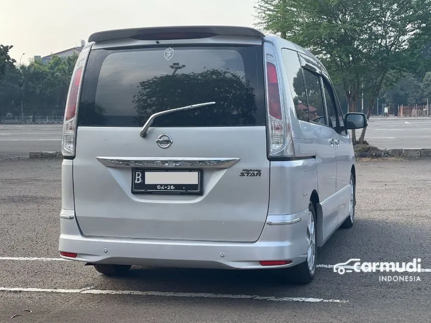 2013 Nissan Serena Highway Star MPV