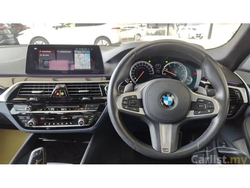 2018 BMW 530i M Sport Sedan
