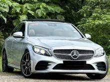 2018 Mercedes-Benz C300 2.0 AMG Line Sedan (TIP TOP CONDITION)